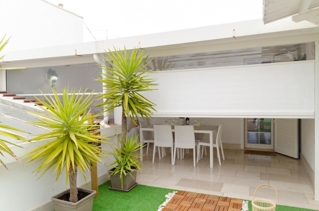 Appartement Apulialux Private 100Mq Rooftop Oasis W Jacuzzi à Bari Extérieur photo