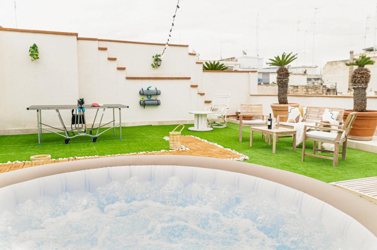 Appartement Apulialux Private 100Mq Rooftop Oasis W Jacuzzi à Bari Extérieur photo